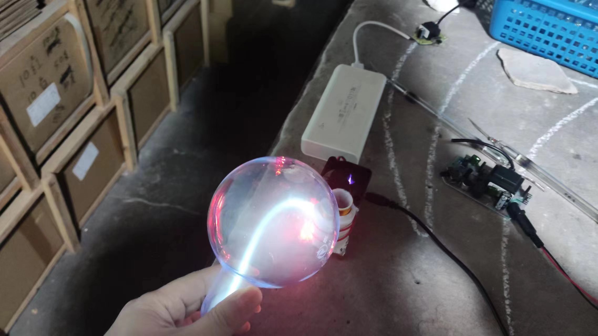 氙气8.5cm 8cm Xenon Ball Glass Sealed Rare Gas Sample for Collection Hobby Experiment - Image 3