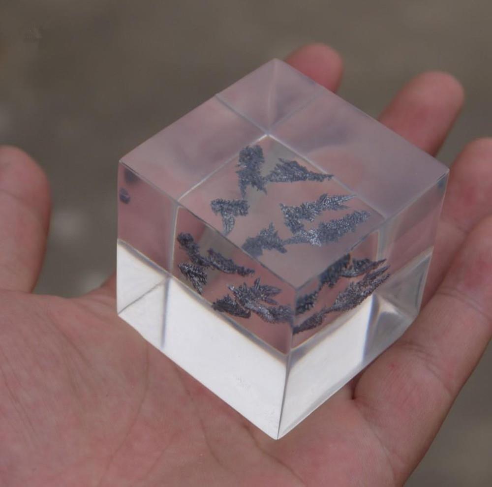 44aa72a250ae1e32731bb798ace03b8b500.jpg 50mm Resin Poured Cubic Vanadium Branch High-purity V 99.9% - Image 4