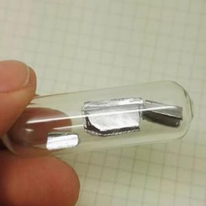 10g Glass Sealed Lead Block, 99.99% High-purity Metal Pb