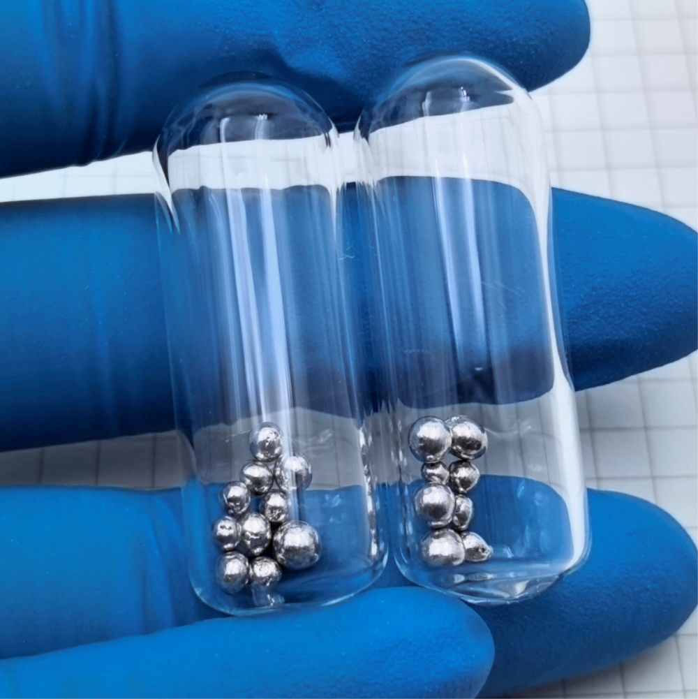 6d705ea0fdad6b67cca8d9449527a9e140b 1g Glass Sealed Indium Bead Metal Sample for Element Collection, Hobby Exhibition - Image 5