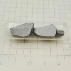 10g Glass Sealed Electrolytic Iron Block, 99.99% High-purity Metal Fe