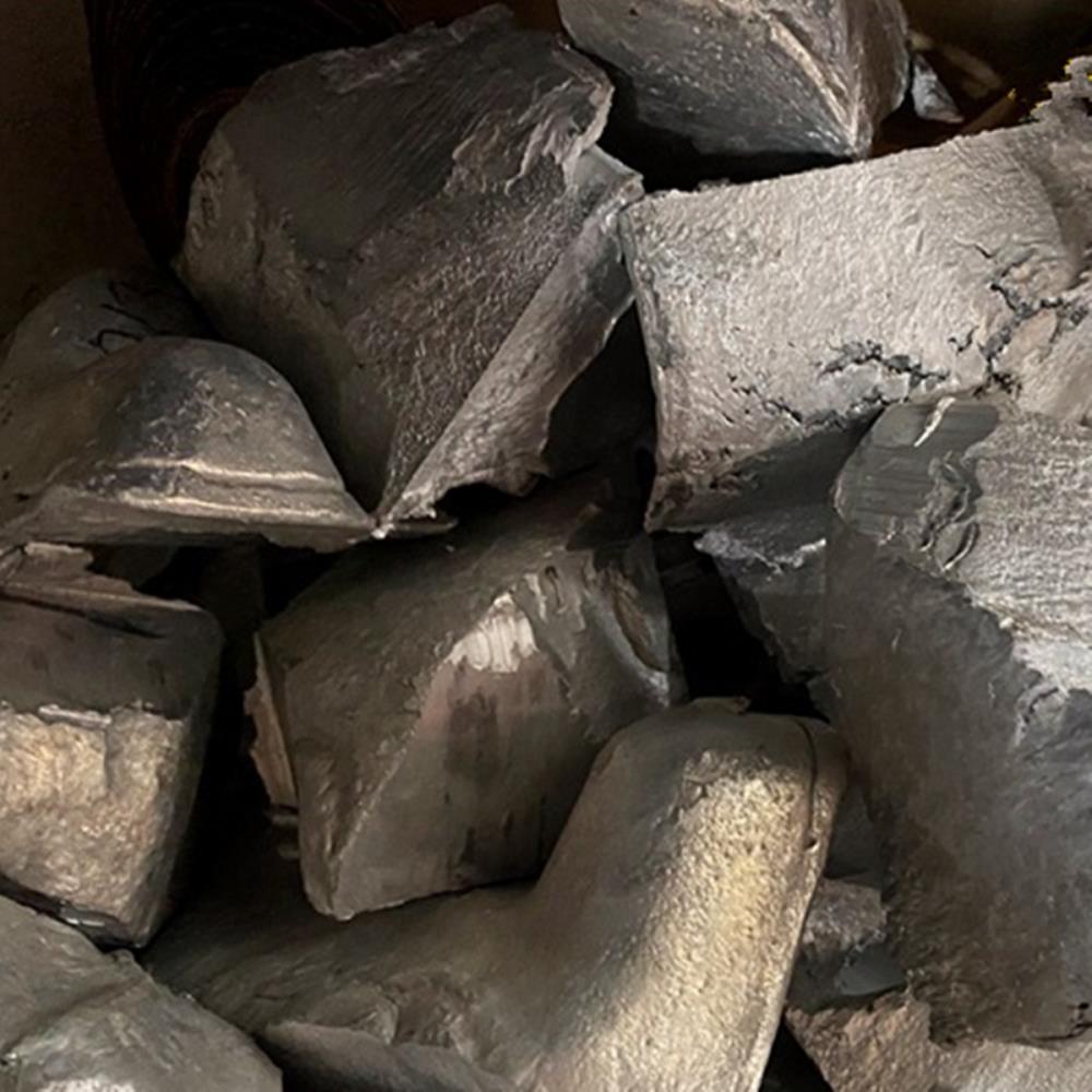 c41659ceae8b59ec0ebab780552e66e3c84 1kg Aluminum Ingot with A Purity Of 99.7% Aluminium - Image 3
